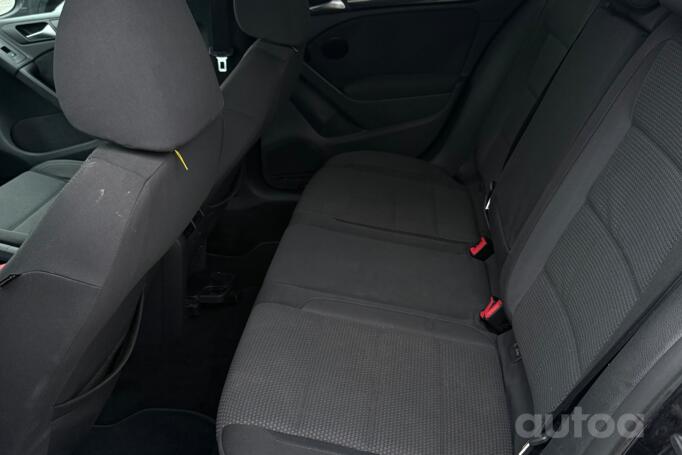 Volkswagen Golf 6 generation Hatchback 5-doors