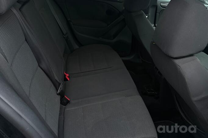 Volkswagen Golf 6 generation Hatchback 5-doors