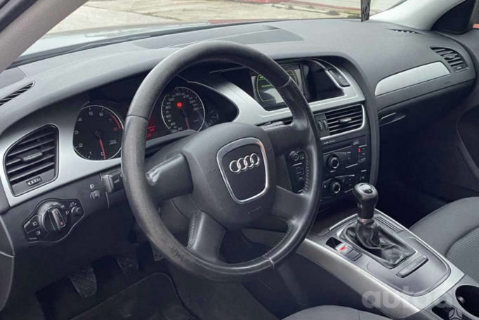 Audi A4 B8/8K wagon 5-doors