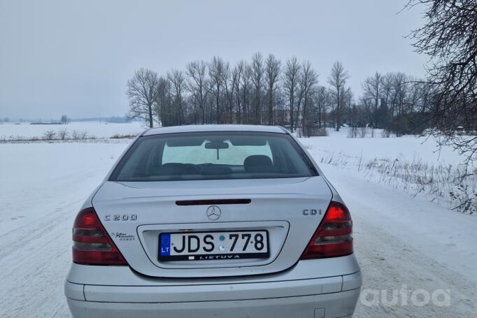 Mercedes-Benz C-Class W203/S203/CL203 Sedan