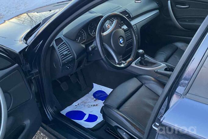 BMW 1 Series E81/E82/E87/E88 [restyling] Hatchback 5-doors