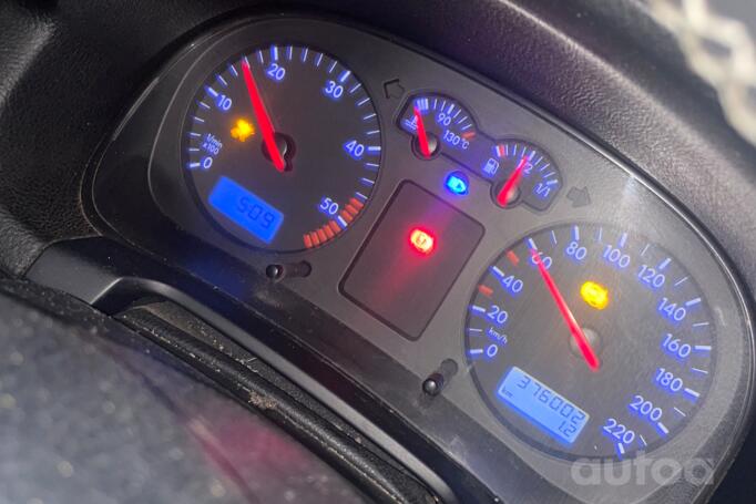 Volkswagen Golf 4 generation Hatchback 5-doors