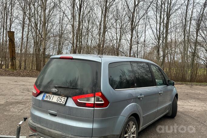 Ford Galaxy 2 generation Minivan