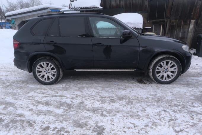BMW X5 E70 Crossover