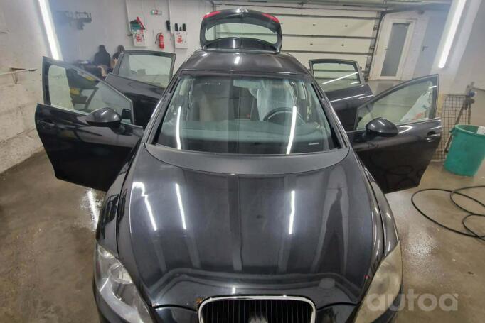 SEAT Leon 2 generation [restyling] Hatchback 5-doors