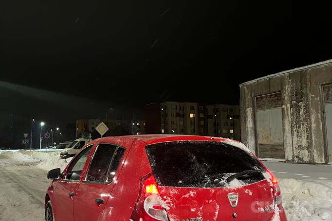 Dacia Sandero 1 generation Hatchback