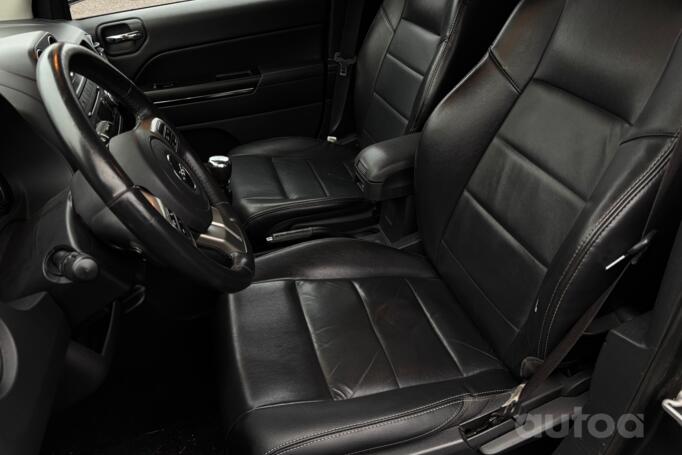 Jeep Compass 1 generation [restyling] Crossover