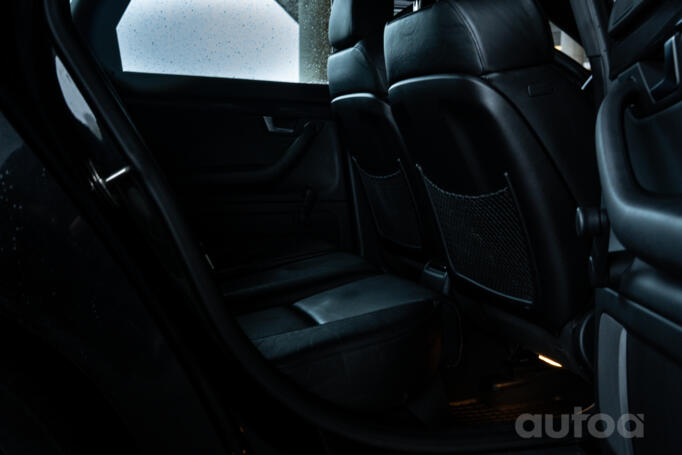 Audi A4 B7 Avant wagon 5-doors