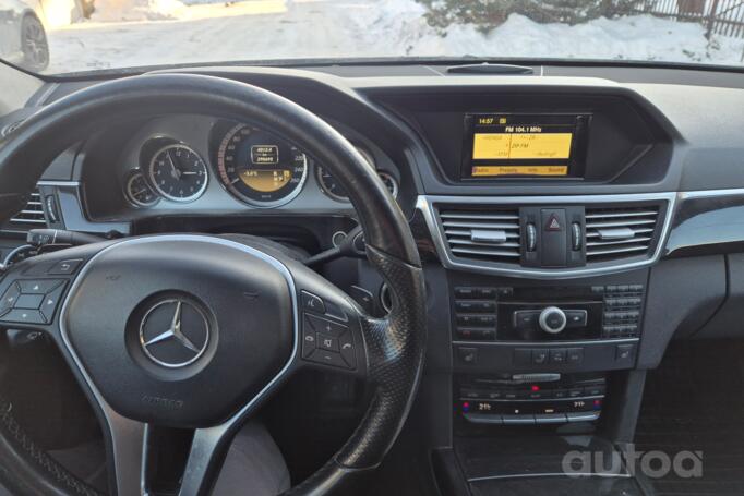 Mercedes-Benz E-Class W212/S212/C207/A207 wagon 5-doors