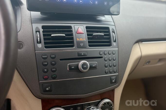 Mercedes-Benz C-Class W204/S204 Sedan