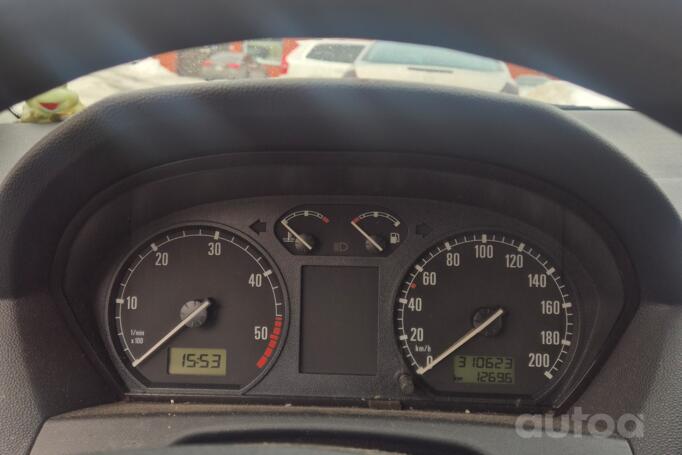 Skoda Fabia 6Y Hatchback 5-doors