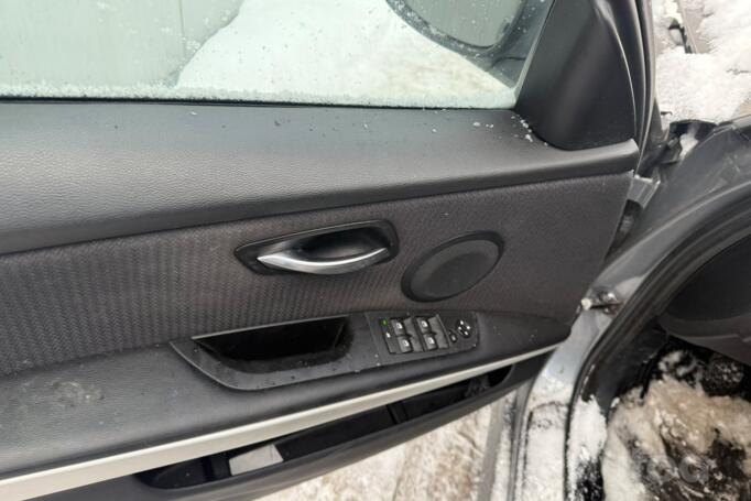 BMW 3 Series E90/E91/E92/E93 [restyling] Sedan