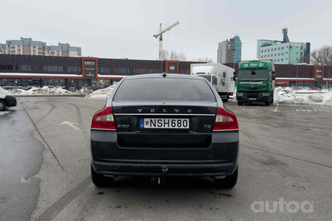 Volvo S80