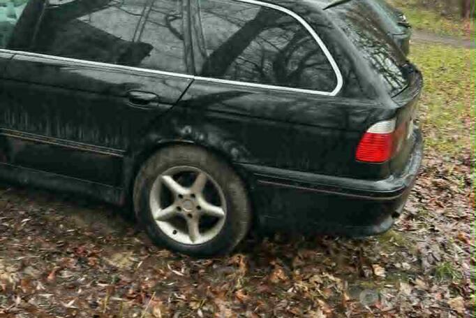 BMW 503 1 generation