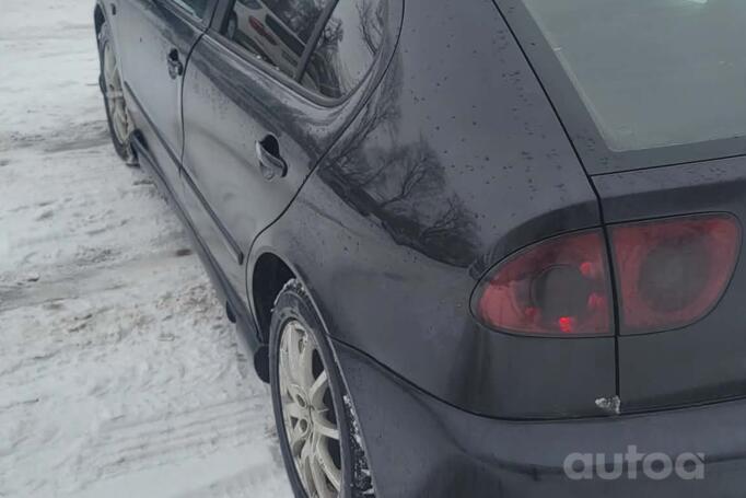 SEAT Leon 1 generation Hatchback