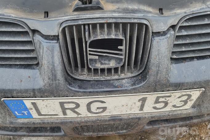 SEAT Leon 1 generation Hatchback