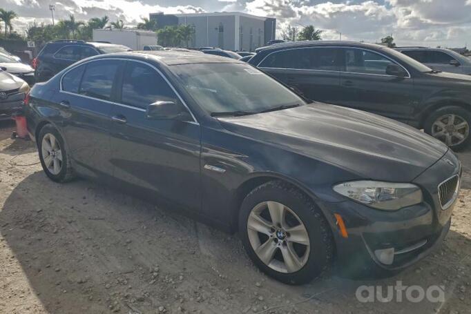 BMW 5 Series F07/F10/F11 Sedan