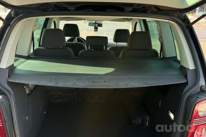 Volkswagen Touran 1 generation [restyling] Minivan 5-doors