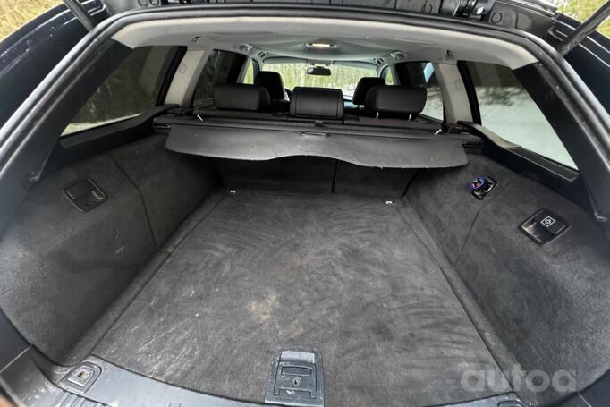 BMW 5 Series E60/E61 Touring wagon