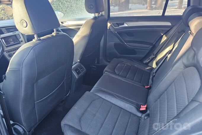 Volkswagen Golf 7 generation Variant wagon 5-doors