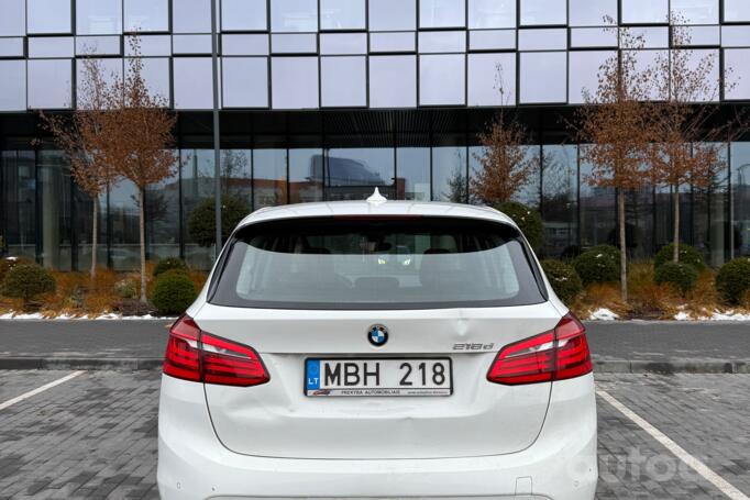 BMW 2 Series Active Tourer F45 Minivan