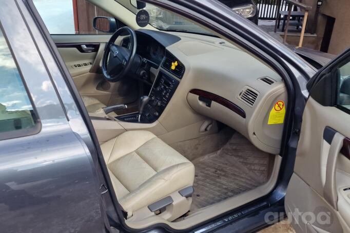 Volvo S60 1 generation Sedan