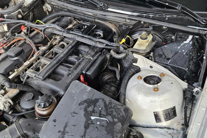 BMW 3 Series E46 [restyling] Sedan