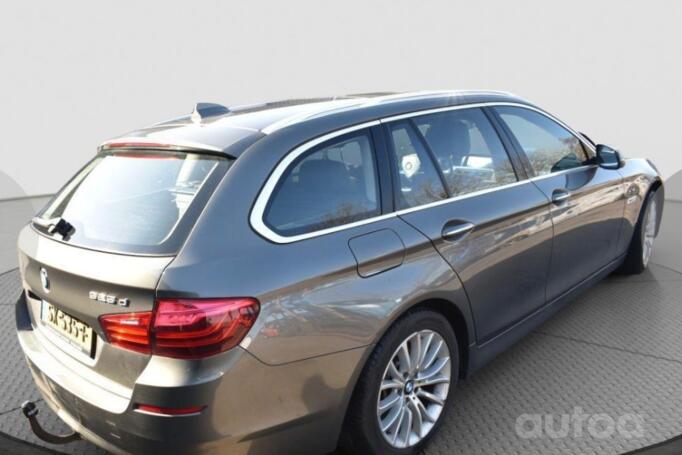 BMW 5 Series F07/F10/F11 [restyling] Touring wagon