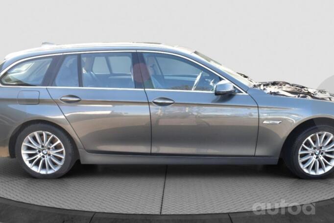 BMW 5 Series F07/F10/F11 [restyling] Touring wagon