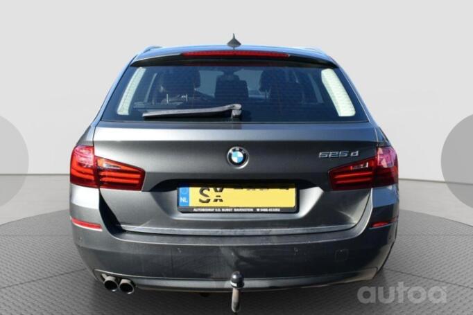 BMW 5 Series F07/F10/F11 [restyling] Touring wagon