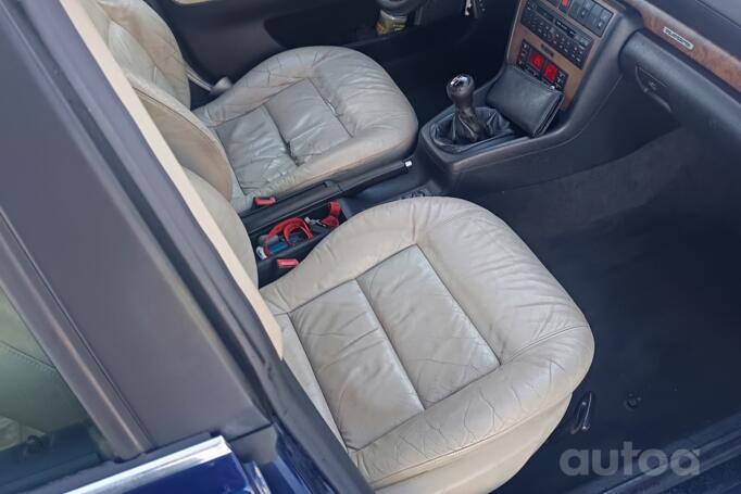 Audi A4 B5 Avant wagon 5-doors