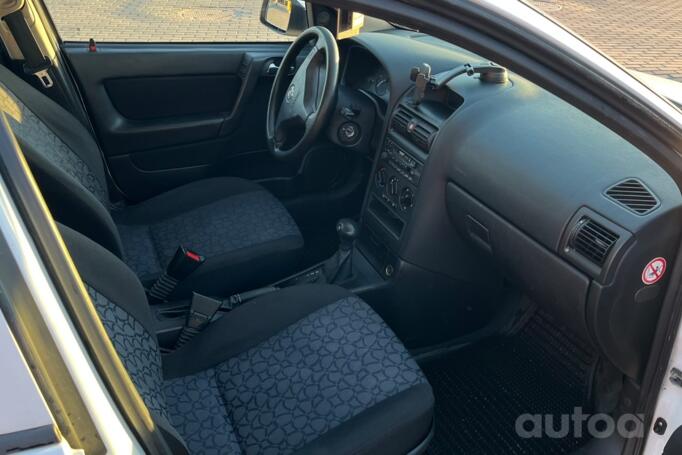 Opel Astra G wagon 5-doors