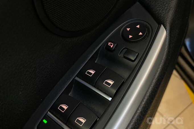 BMW 5 Series F07/F10/F11 Gran Turismo liftback