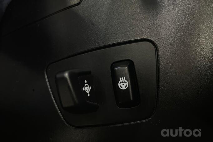 BMW 5 Series F07/F10/F11 Gran Turismo liftback