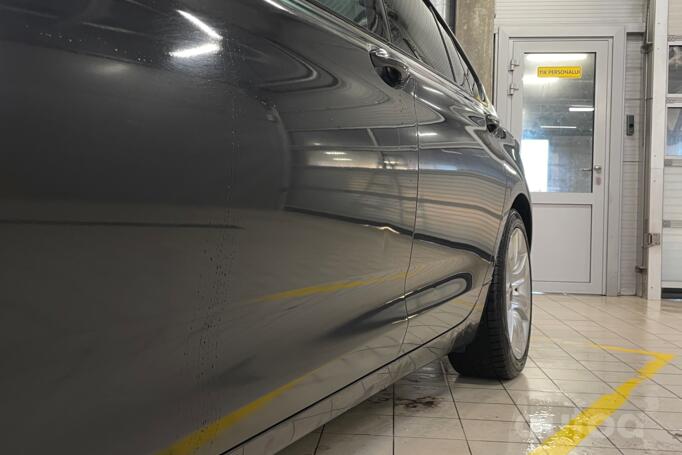 BMW 5 Series F07/F10/F11 Gran Turismo liftback