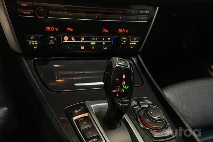 BMW 5 Series F07/F10/F11 Gran Turismo liftback