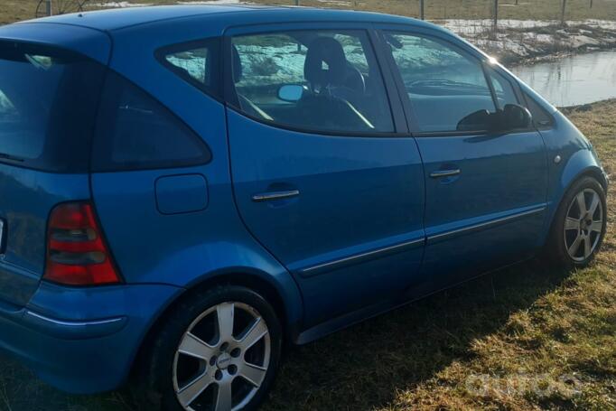 Mercedes-Benz A-Class W168/V168 [restyling] Evolution hatchback 5-doors