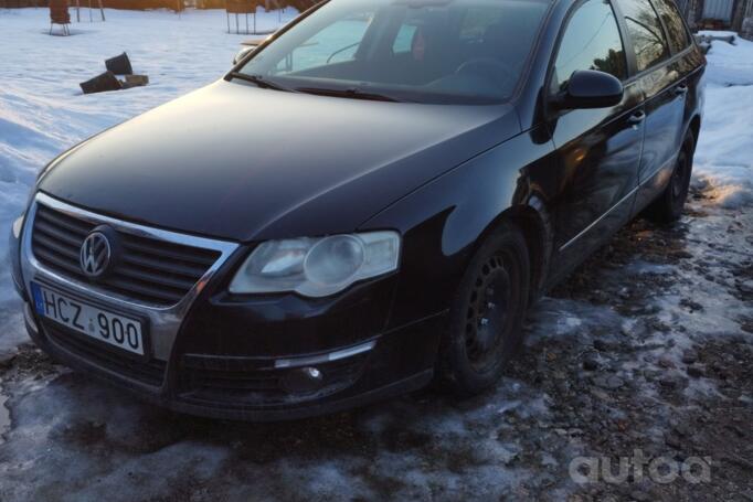 Volkswagen Passat B6 wagon 5-doors