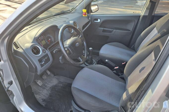 Ford Fusion 1 generation [restyling] Hatchback 5-doors