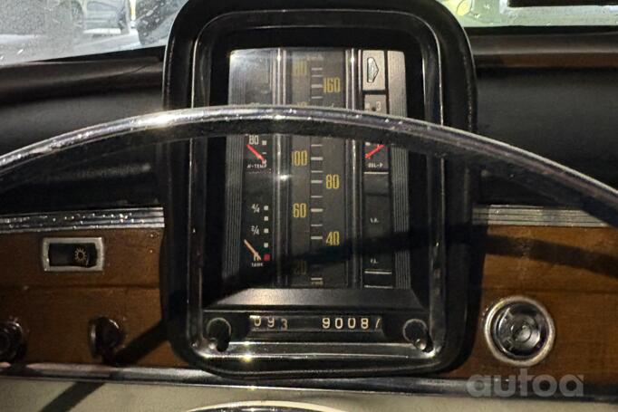 Mercedes-Benz W111 1 generation