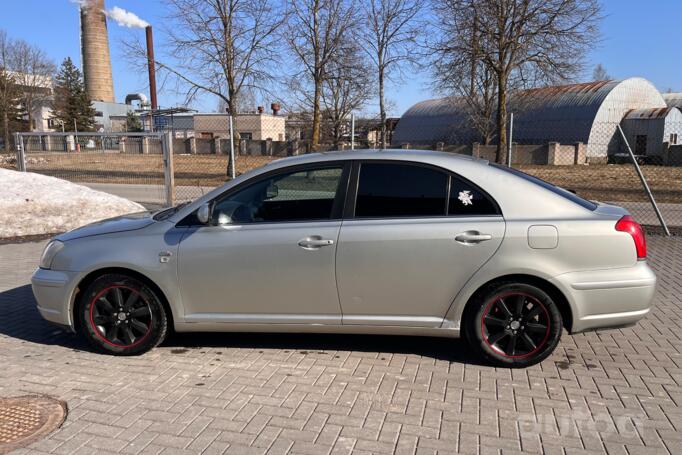 Toyota Avensis 2 generation Sedan