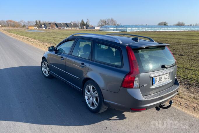 Volvo V50 1 generation [restyling]