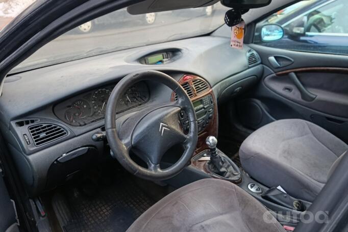 Citroen C5 1 generation Liftback