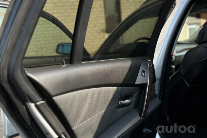 BMW 5 Series E60/E61 Touring wagon