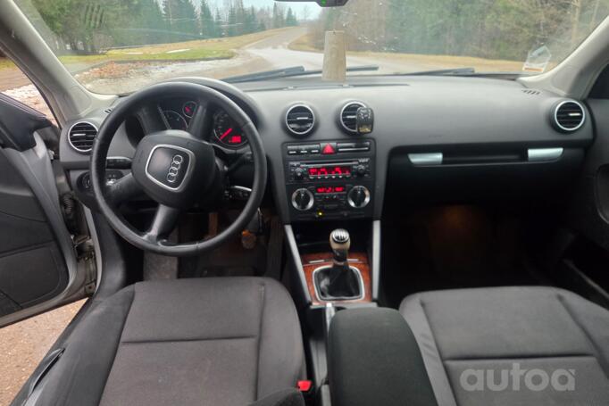 Audi A3 8P/8PA [restyling] Sportback hatchback 5-doors