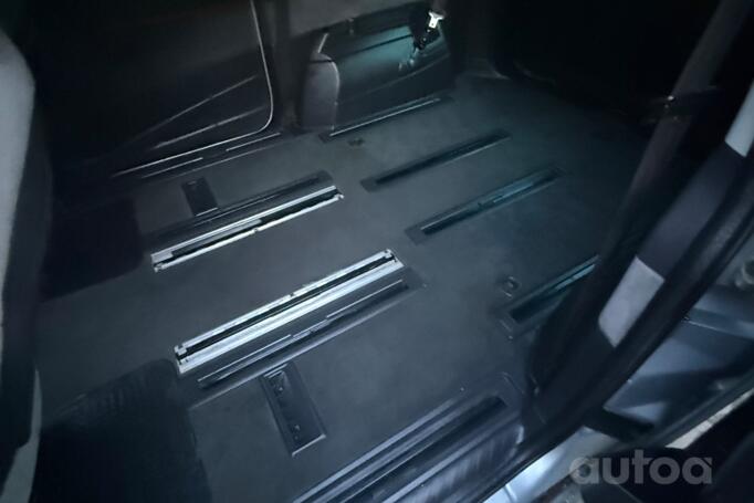 Citroen C8 1 generation Minivan