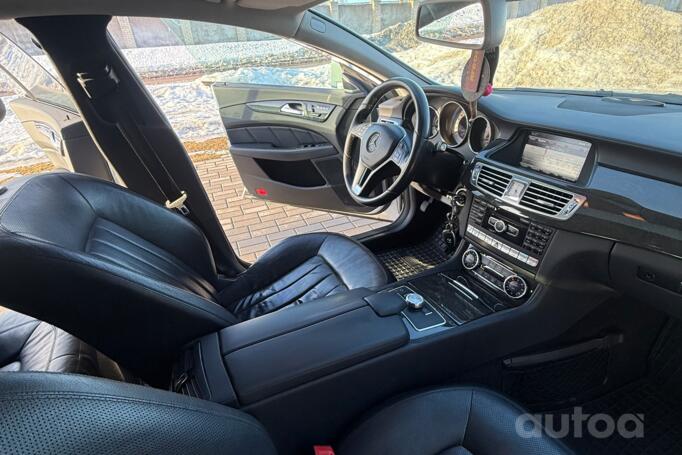 Mercedes-Benz CLS-Class C218/X218 Shooting Brake wagon 5-doors