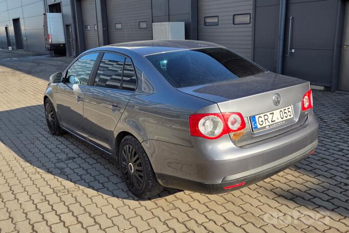 Volkswagen Jetta 5 generation Sedan 4-doors
