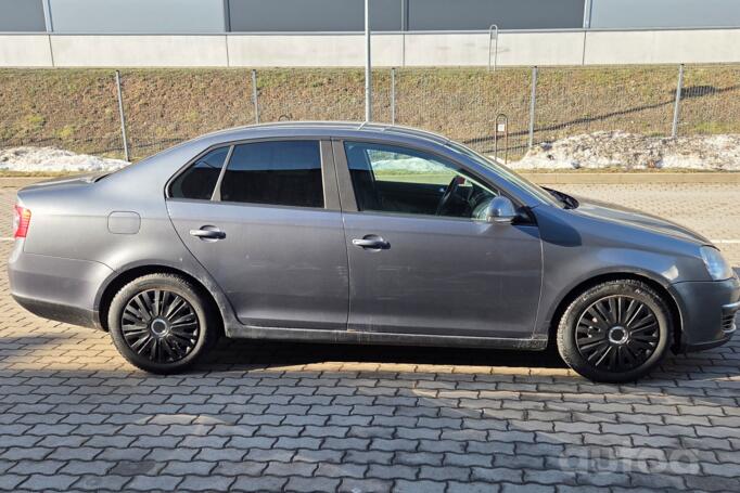 Volkswagen Jetta 5 generation Sedan 4-doors