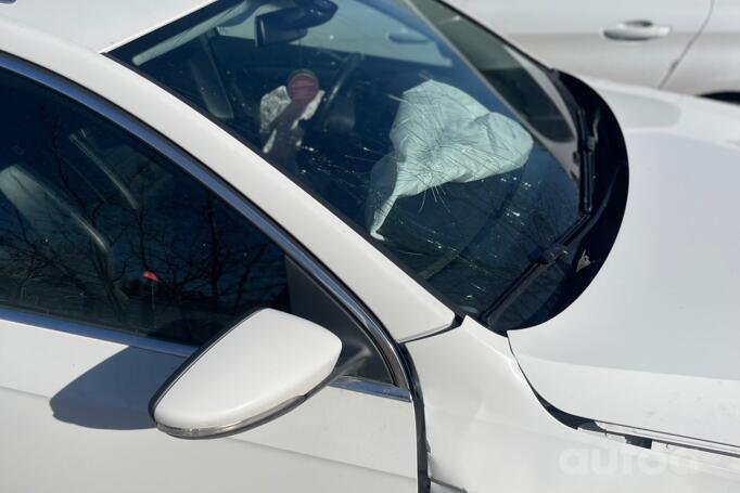 Volkswagen Passat B7 Variant wagon 5-doors